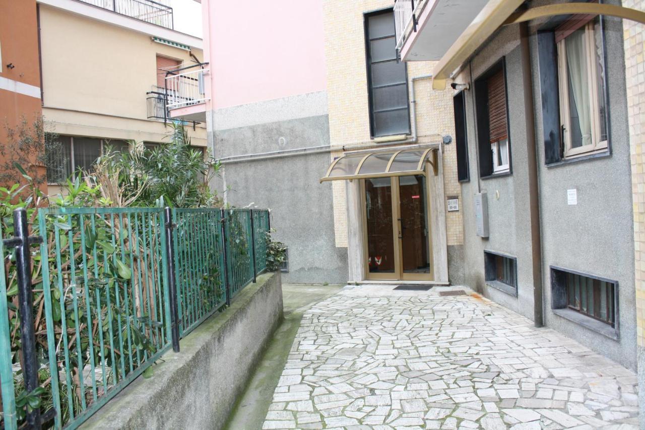 Casa Emma 400 Mt Dal Mare Appartement Spotorno Buitenkant foto