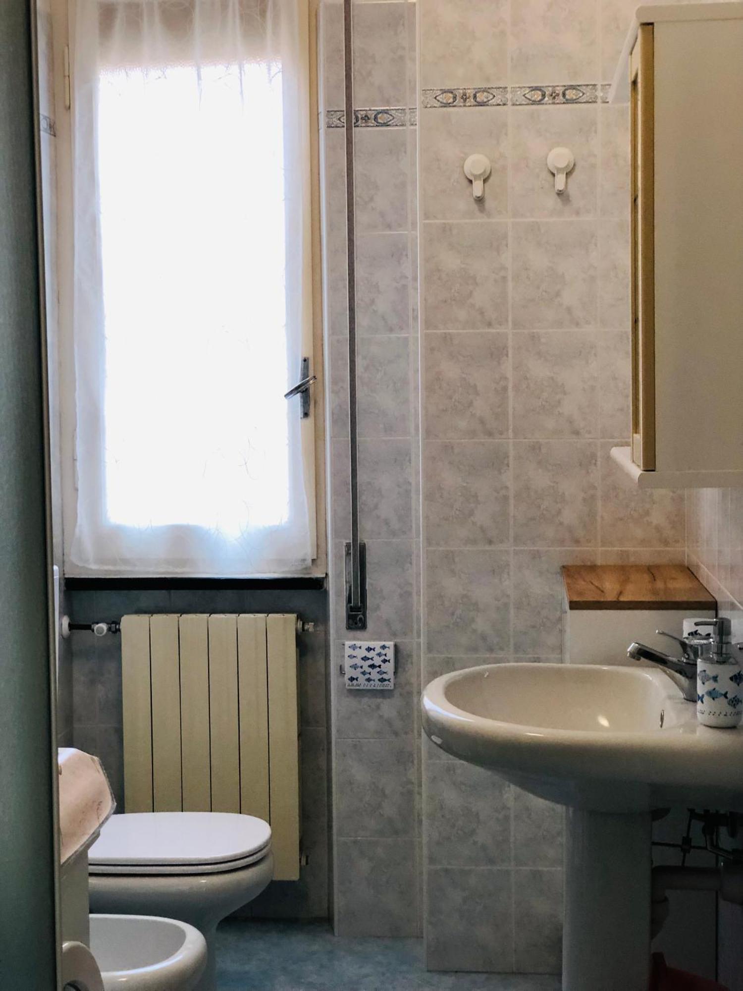 Casa Emma 400 Mt Dal Mare Appartement Spotorno Buitenkant foto